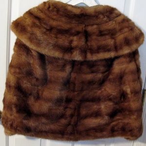 VINTAGE ORIGINAL PHIL M. STUPP HONEY MINK CAPE
